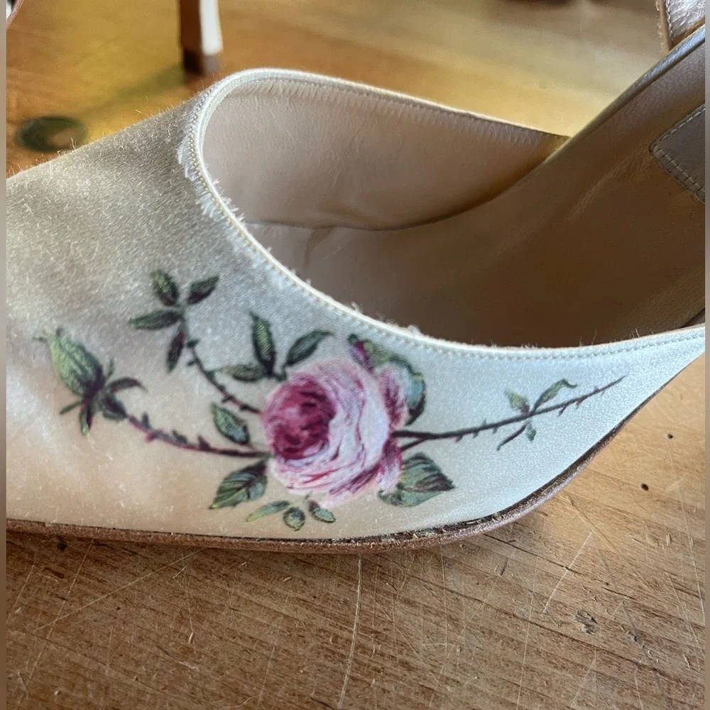 Jimmy Choo Vintage White Floral Women's Wedding Shoes - Picture 2 of 16